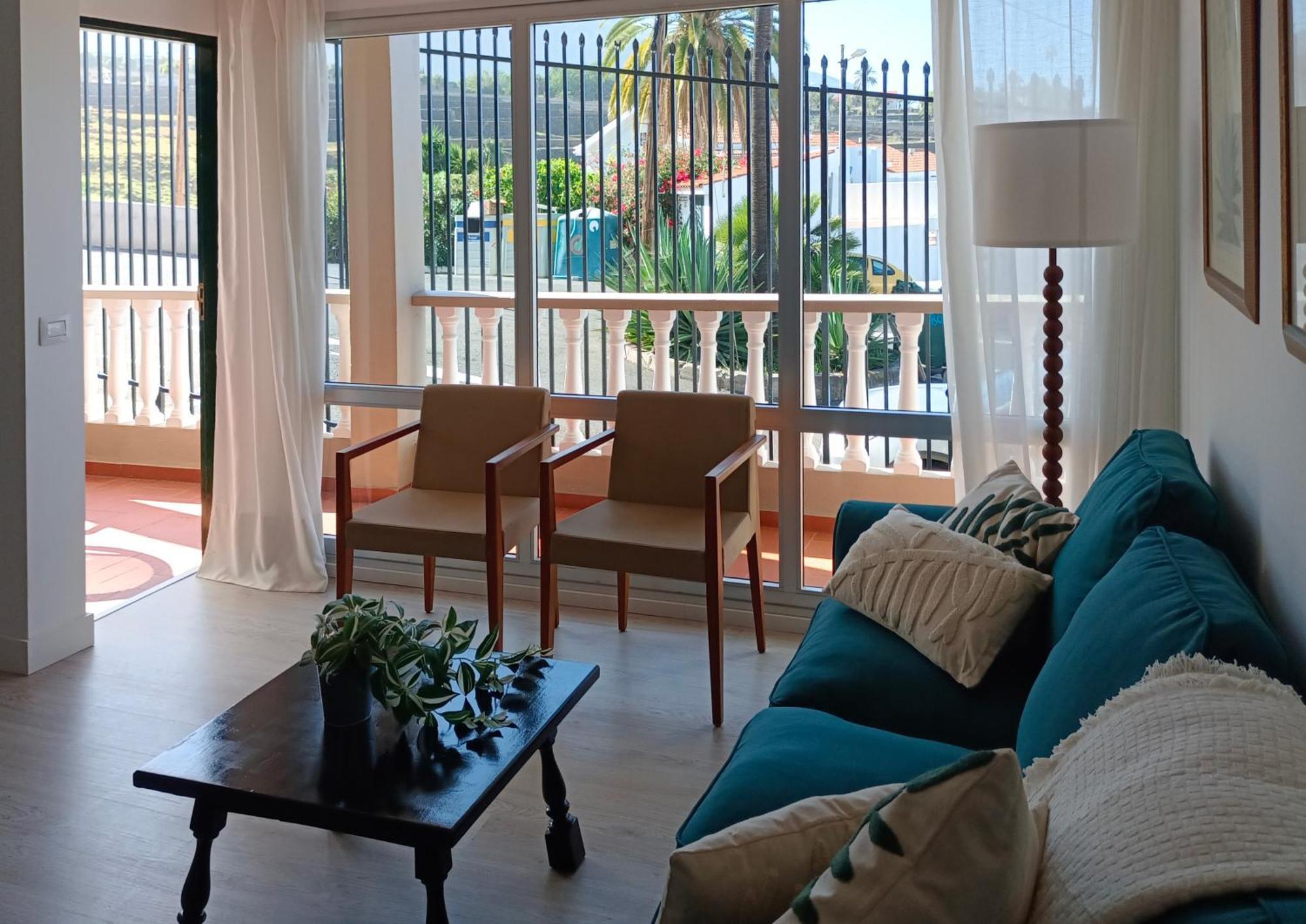 Apartamento Tajinaste Con Vistas Al Mar Y La Montana Y Wifi Gratis Лос-Реалехос Екстер'єр фото